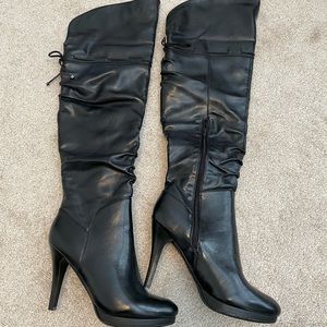 Madeline Stuart Black Boots Size 10